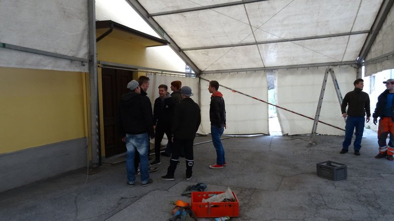 Bauernball 2014 Zelt Aufstellung